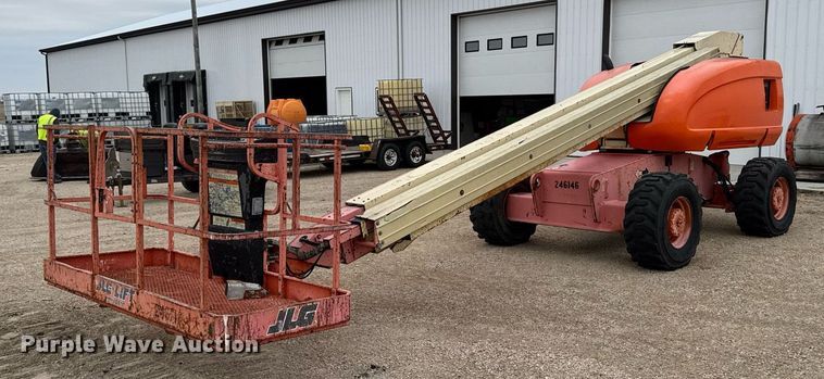 image for item EM3742 1998 JLG 600S boom lift