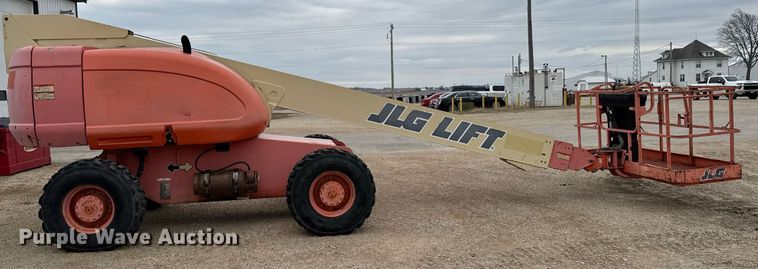 image for item EM3742 1998 JLG 600S boom lift