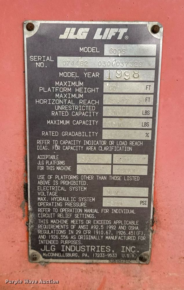 image for item EM3742 1998 JLG 600S boom lift
