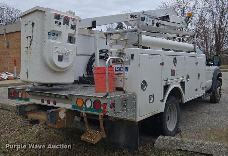 image for item EM6007 2012 Ford F450 Super Duty XL bucket truck