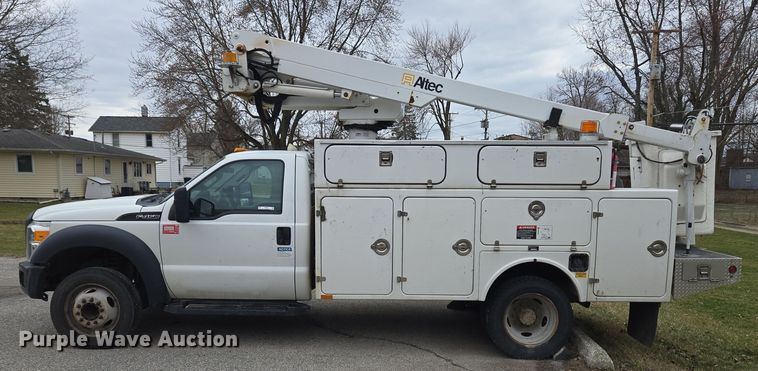 image for item EM6007 2012 Ford F450 Super Duty XL bucket truck
