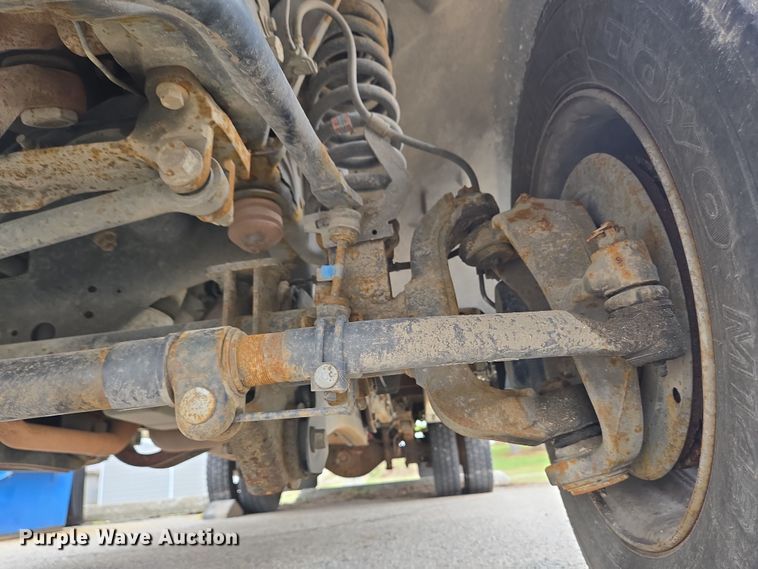 image for item EM6007 2012 Ford F450 Super Duty XL bucket truck