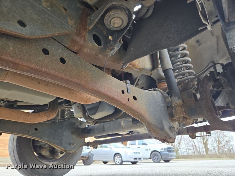 image for item EM6007 2012 Ford F450 Super Duty XL bucket truck