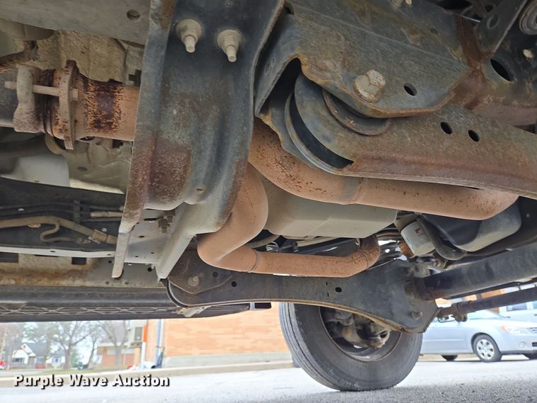 image for item EM6007 2012 Ford F450 Super Duty XL bucket truck