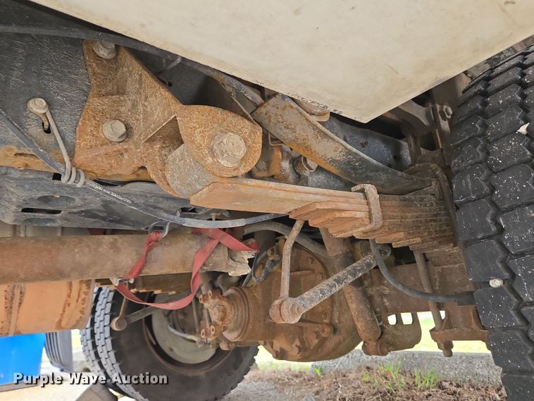 image for item EM6007 2012 Ford F450 Super Duty XL bucket truck