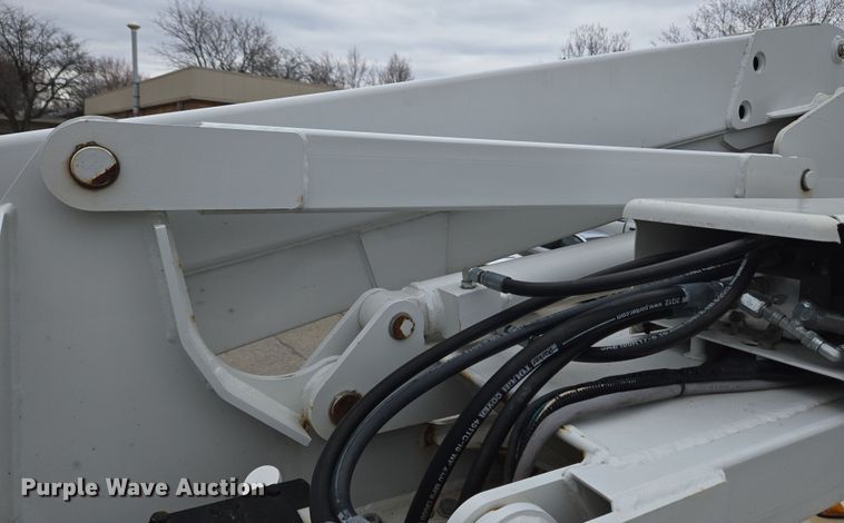 image for item EM6007 2012 Ford F450 Super Duty XL bucket truck