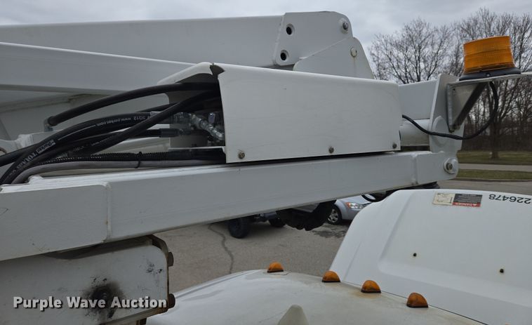 image for item EM6007 2012 Ford F450 Super Duty XL bucket truck