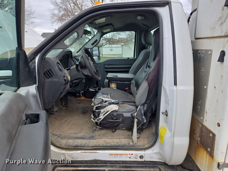 image for item EM6007 2012 Ford F450 Super Duty XL bucket truck