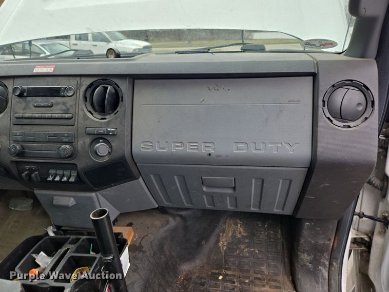 image for item EM6007 2012 Ford F450 Super Duty XL bucket truck