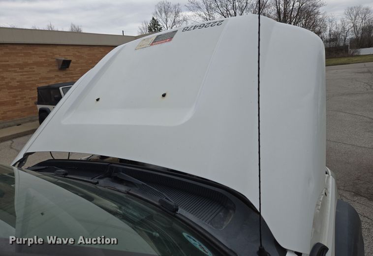 image for item EM6007 2012 Ford F450 Super Duty XL bucket truck