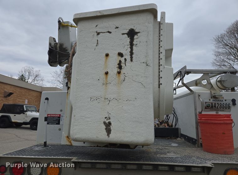 image for item EM6007 2012 Ford F450 Super Duty XL bucket truck