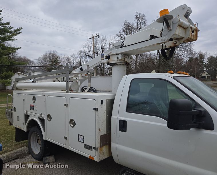 image for item EM6007 2012 Ford F450 Super Duty XL bucket truck