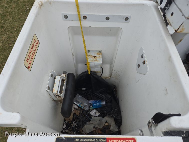 image for item EM6007 2012 Ford F450 Super Duty XL bucket truck