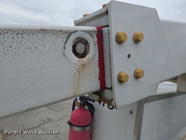 image for item EM6007 2012 Ford F450 Super Duty XL bucket truck