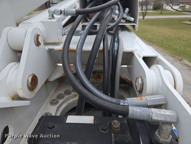 image for item EM6007 2012 Ford F450 Super Duty XL bucket truck