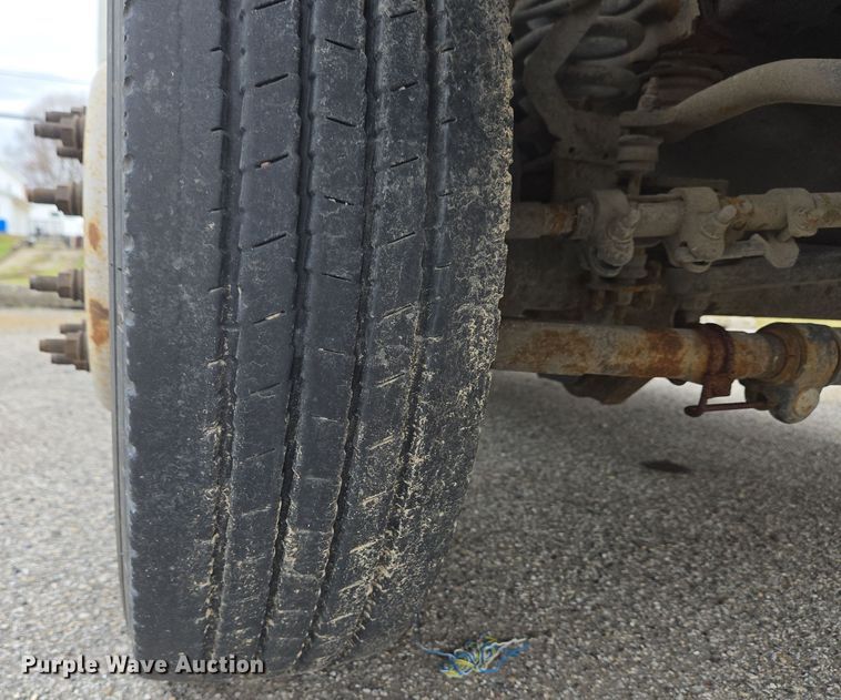 image for item EM6007 2012 Ford F450 Super Duty XL bucket truck