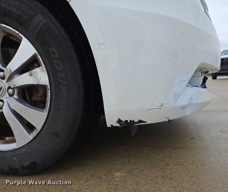 image for item EM6018 2014 Honda Odyssey van