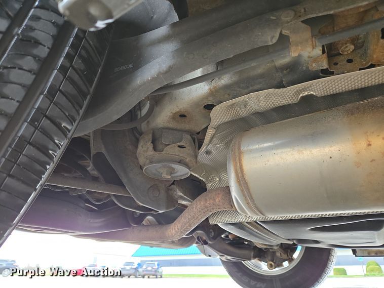 image for item EM6018 2014 Honda Odyssey van