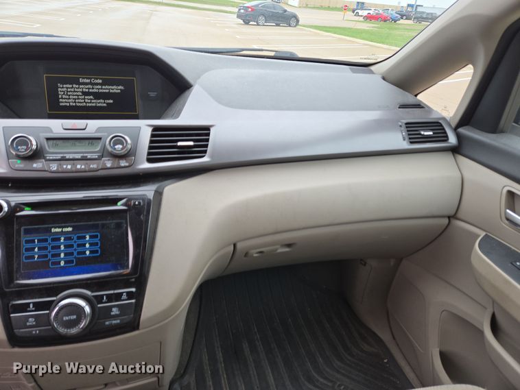 image for item EM6018 2014 Honda Odyssey van