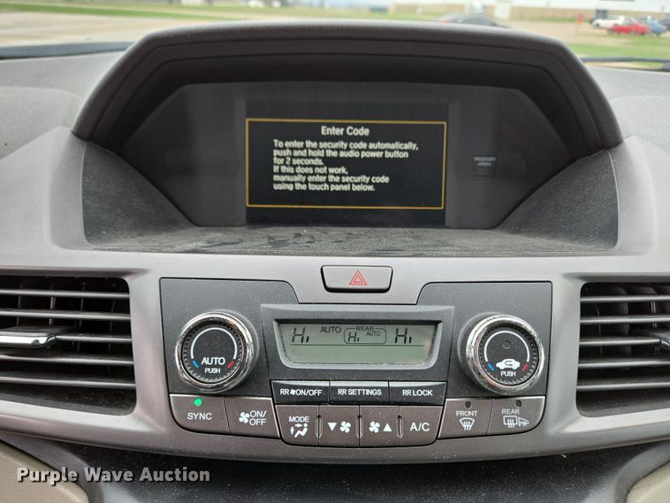 image for item EM6018 2014 Honda Odyssey van