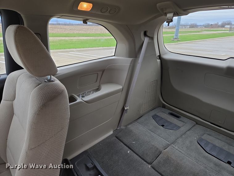 image for item EM6018 2014 Honda Odyssey van