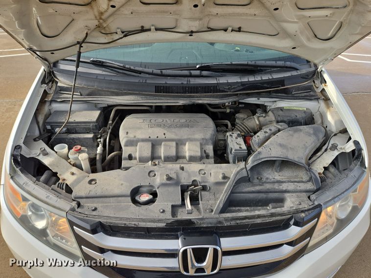 image for item EM6018 2014 Honda Odyssey van