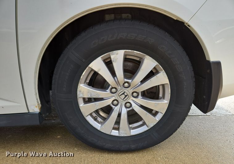 image for item EM6018 2014 Honda Odyssey van