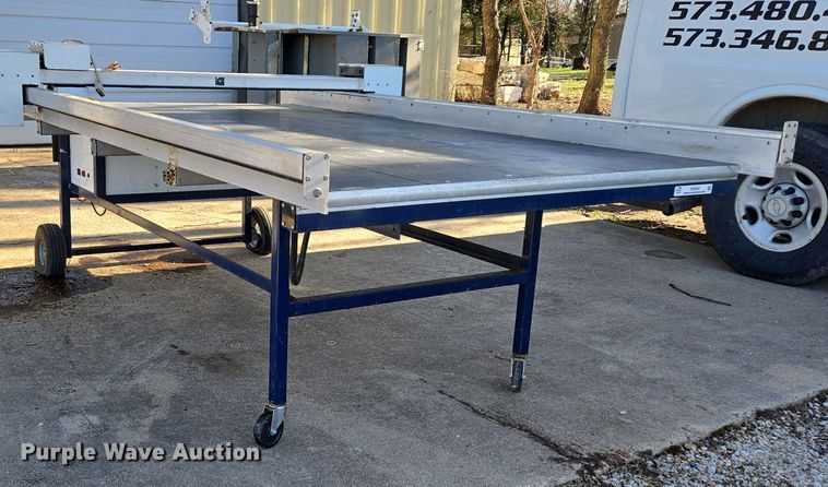 image for item EN3562 CNC layout table