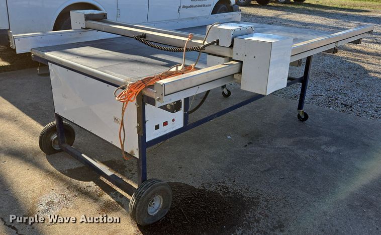 image for item EN3562 CNC layout table