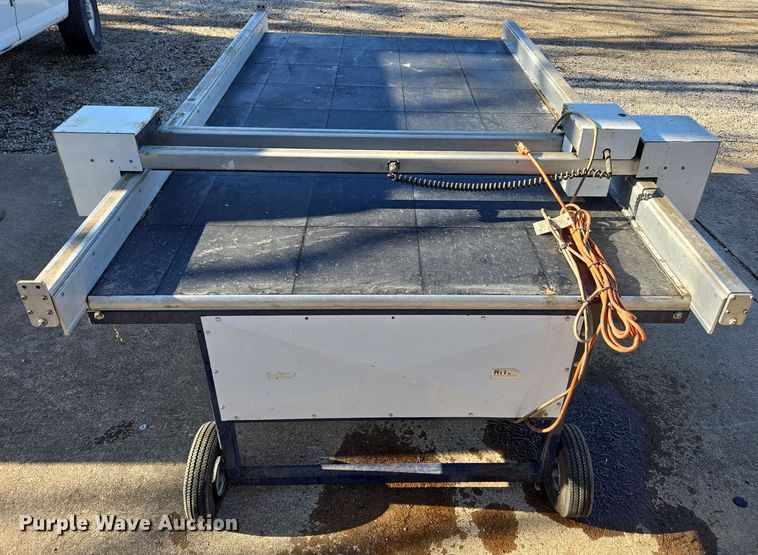 image for item EN3562 CNC layout table