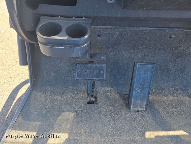 image for item EN3567 2004 Columbia ParCar C-6 Shuttle golf cart