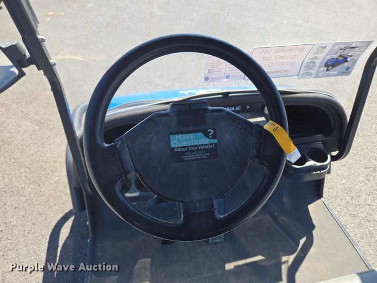 image for item EN3567 2004 Columbia ParCar C-6 Shuttle golf cart