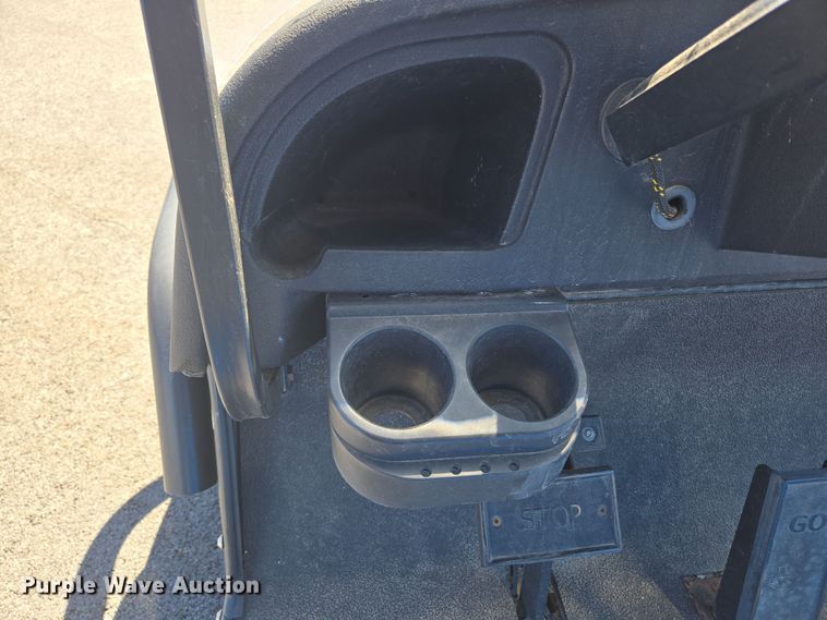 image for item EN3567 2004 Columbia ParCar C-6 Shuttle golf cart