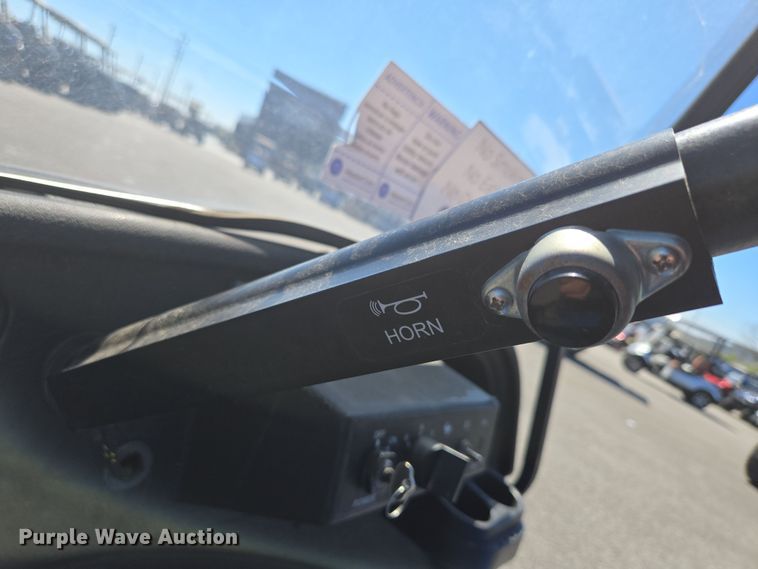 image for item EN3567 2004 Columbia ParCar C-6 Shuttle golf cart