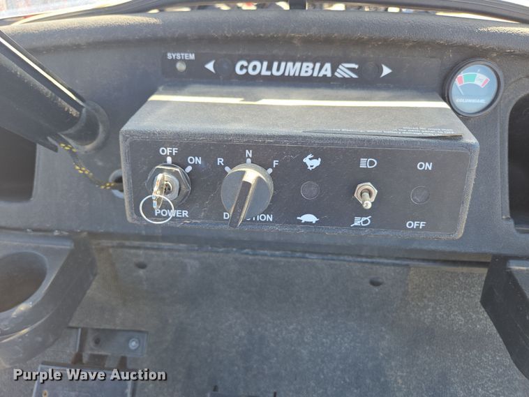 image for item EN3567 2004 Columbia ParCar C-6 Shuttle golf cart