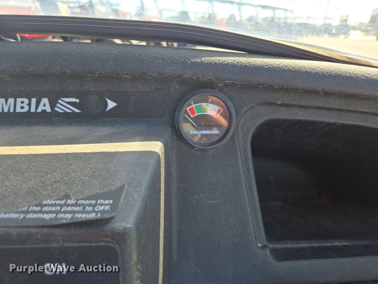 image for item EN3567 2004 Columbia ParCar C-6 Shuttle golf cart