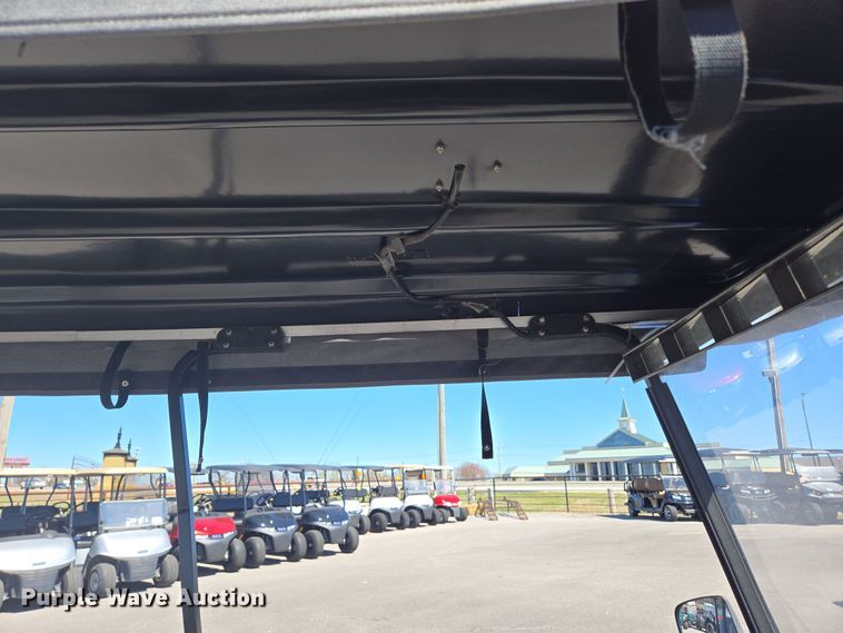 image for item EN3567 2004 Columbia ParCar C-6 Shuttle golf cart