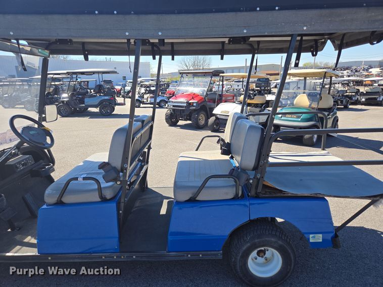 image for item EN3567 2004 Columbia ParCar C-6 Shuttle golf cart