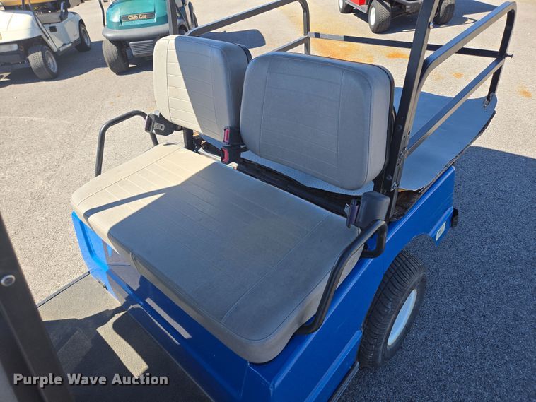 image for item EN3567 2004 Columbia ParCar C-6 Shuttle golf cart