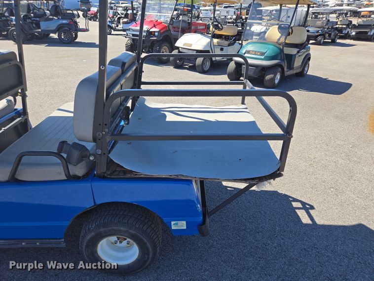image for item EN3567 2004 Columbia ParCar C-6 Shuttle golf cart