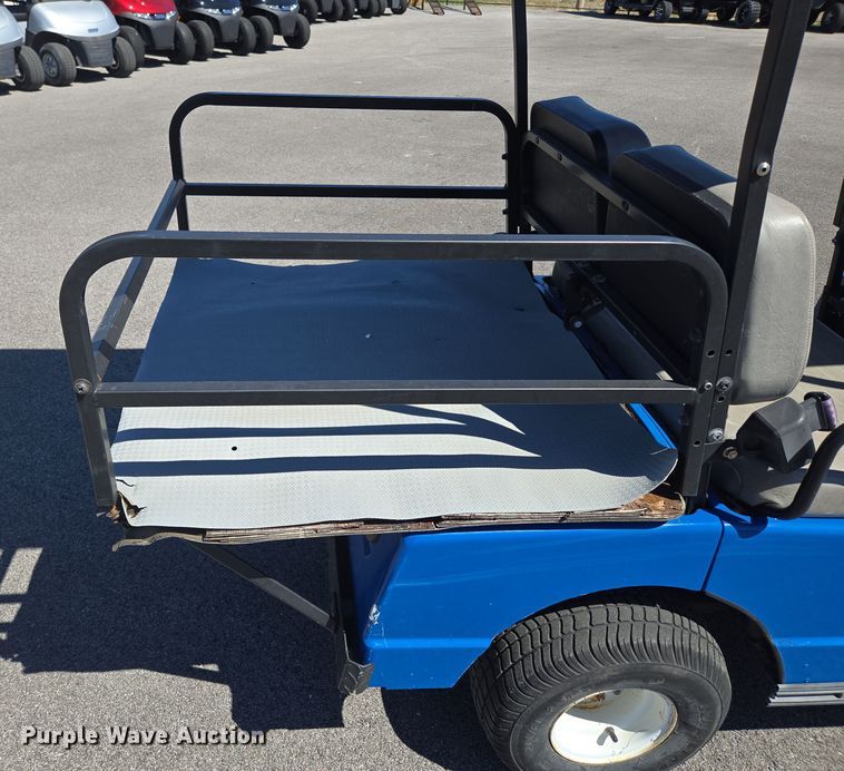image for item EN3567 2004 Columbia ParCar C-6 Shuttle golf cart
