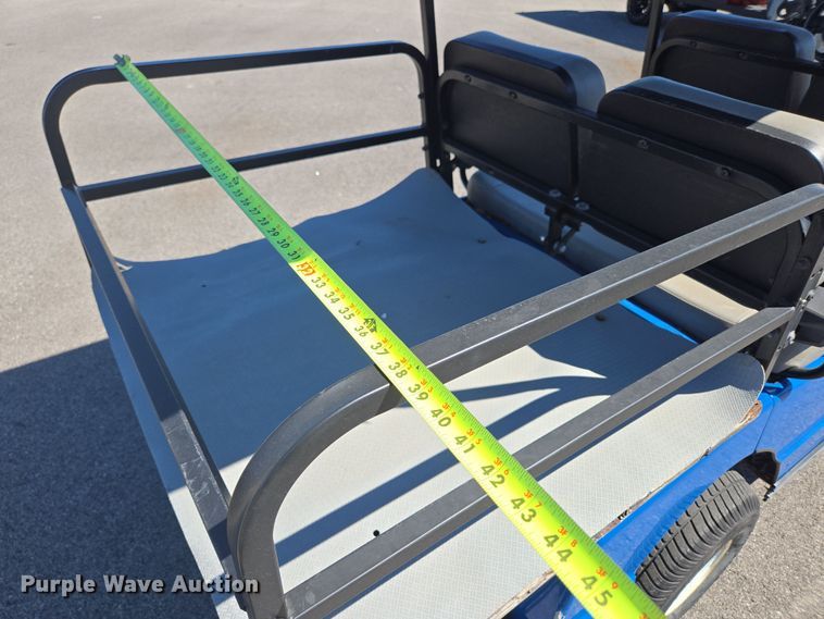 image for item EN3567 2004 Columbia ParCar C-6 Shuttle golf cart