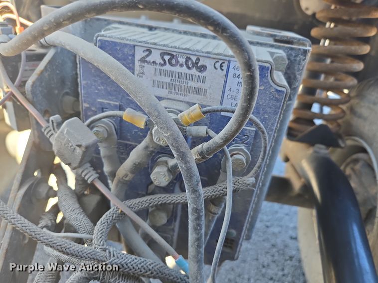 image for item EN3567 2004 Columbia ParCar C-6 Shuttle golf cart