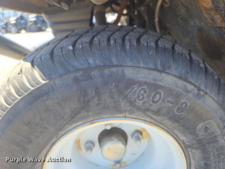 image for item EN3567 2004 Columbia ParCar C-6 Shuttle golf cart