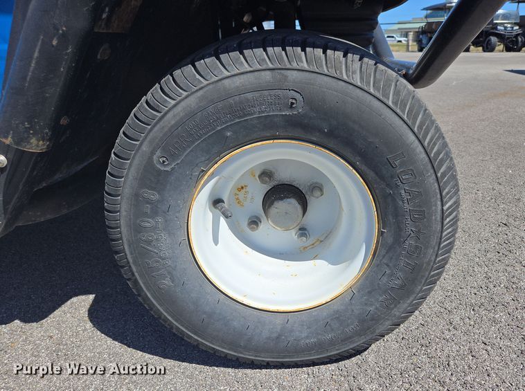 image for item EN3567 2004 Columbia ParCar C-6 Shuttle golf cart