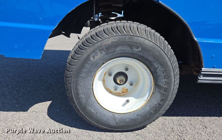 image for item EN3567 2004 Columbia ParCar C-6 Shuttle golf cart