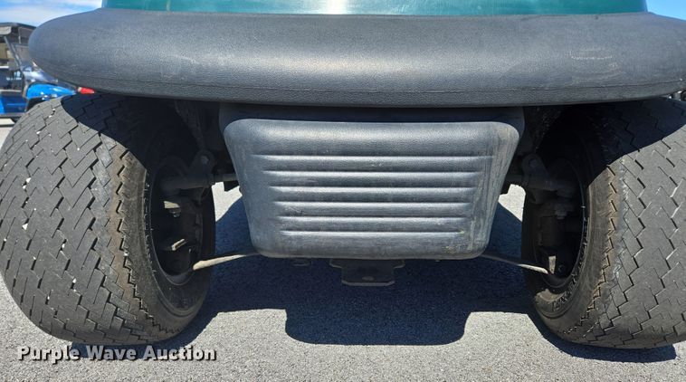 image for item EN3568 2013 Club Car Precedent golf cart