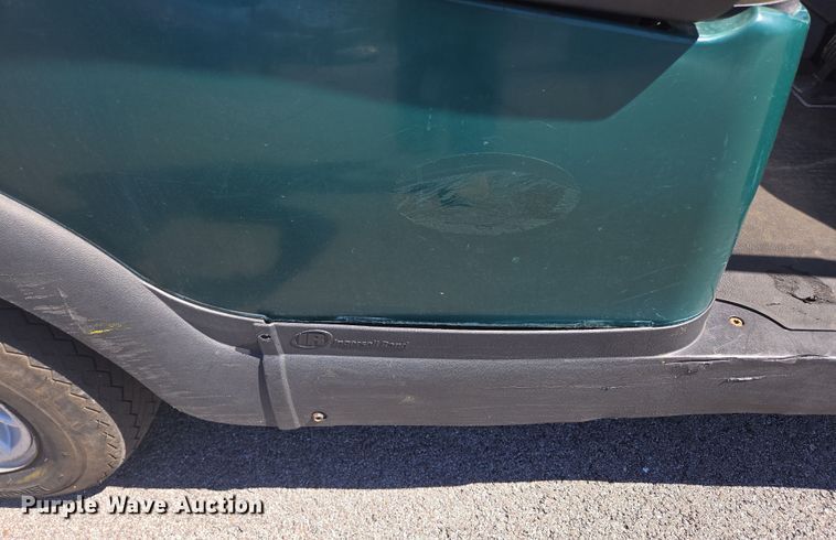 image for item EN3568 2013 Club Car Precedent golf cart