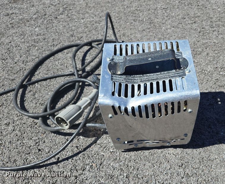 image for item EN3568 2013 Club Car Precedent golf cart