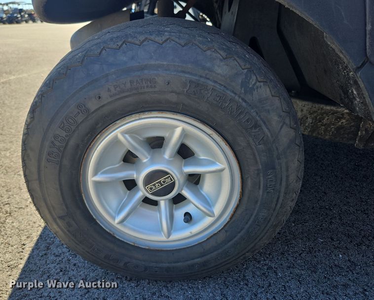 image for item EN3568 2013 Club Car Precedent golf cart